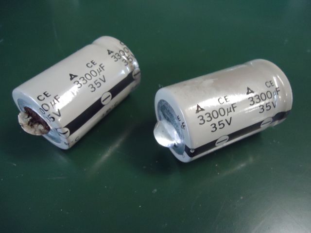 120727Capacitor-1.jpg